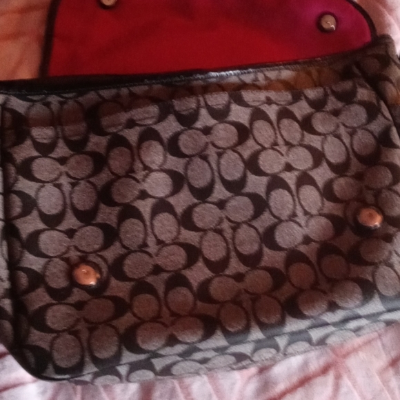 Coach messenger bag/ diaper bag - Picture 3 of 5